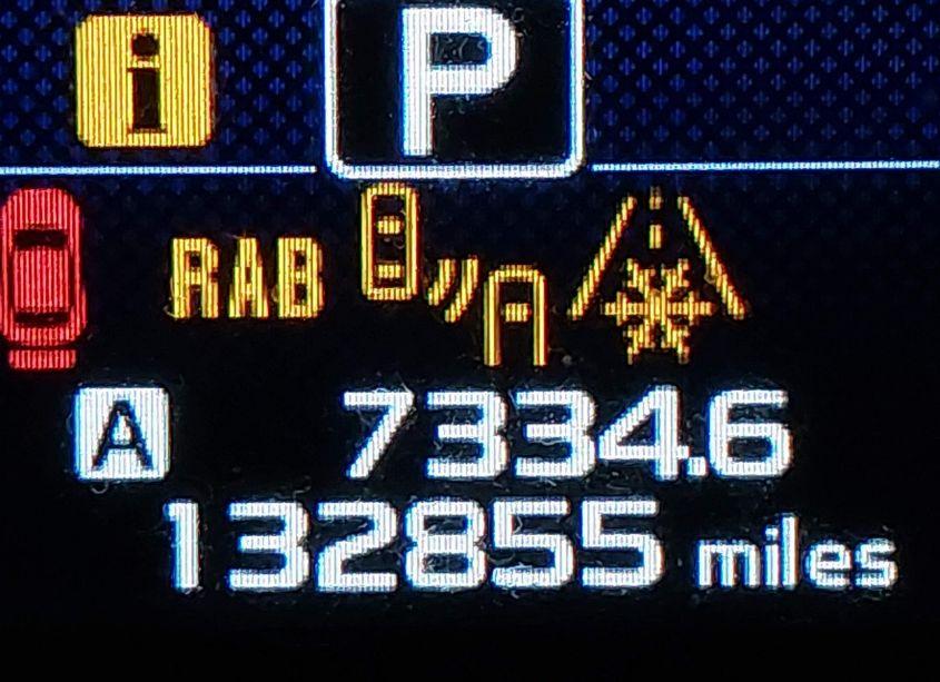 Photo 16 of 2018 Subaru Outback 3.6R TOURING (VIN 4S4BSETCXJ3300534)