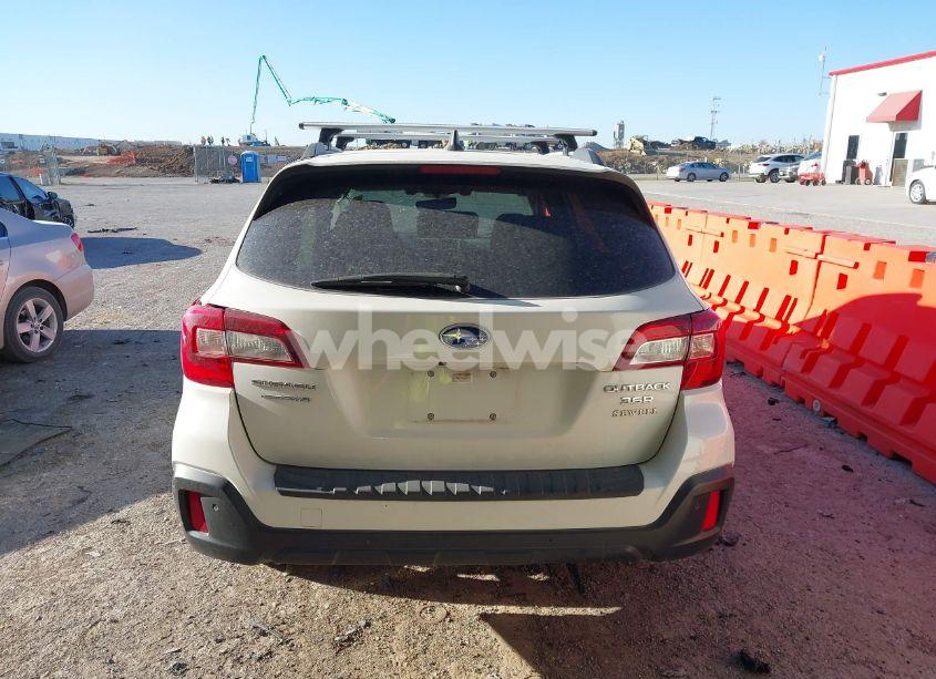 Photo 17 of 2019 Subaru Outback 3.6R TOURING (VIN 4S4BSETCXK3242989)