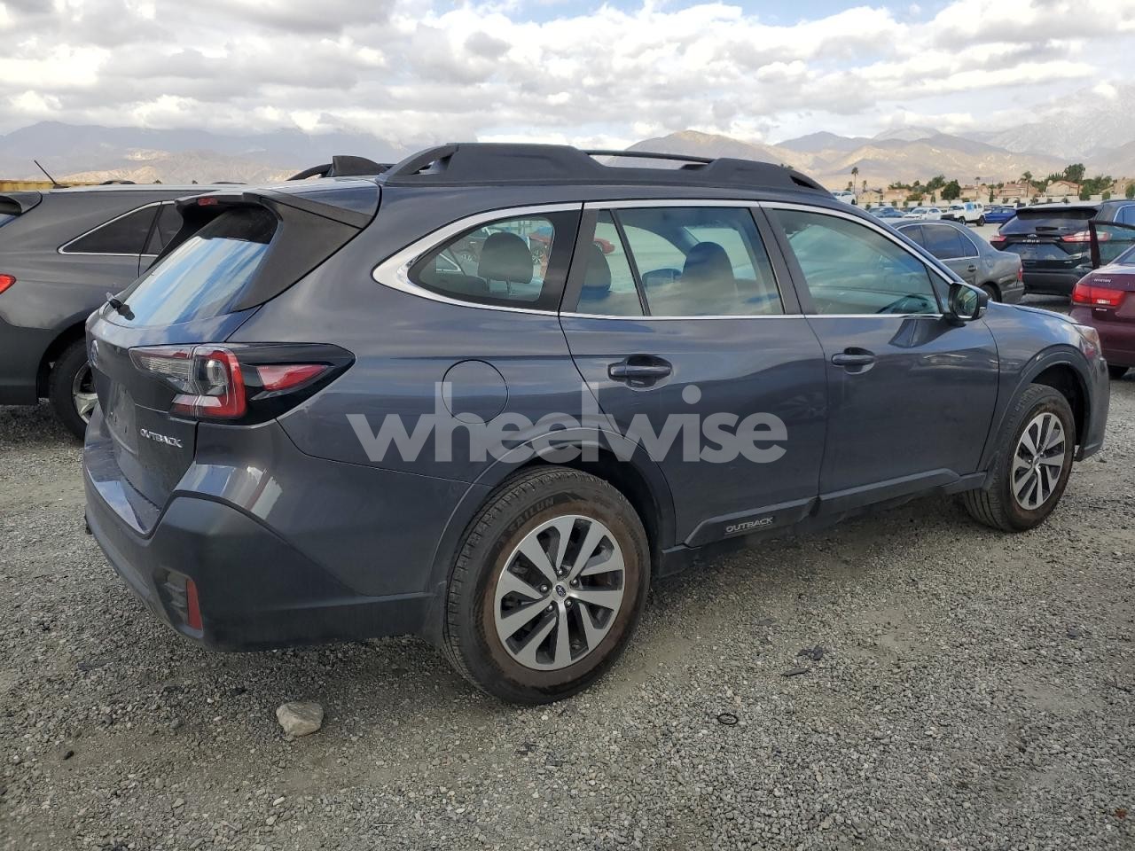 Photo 3 of 2022 SUBARU OUTBACK (VIN 4S4BTAAC0N3251780)