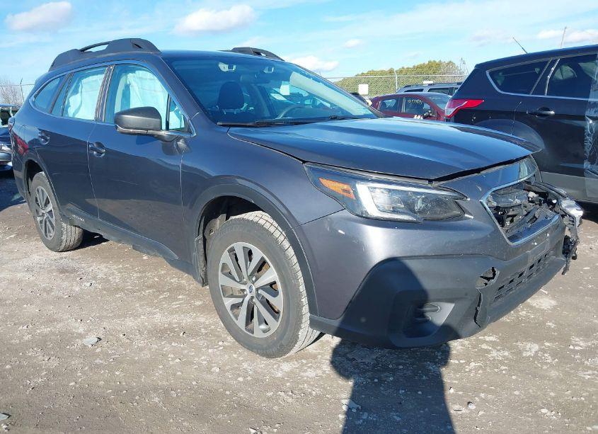 2020 Subaru Outback (VIN 4S4BTAAC1L3137526) main photo