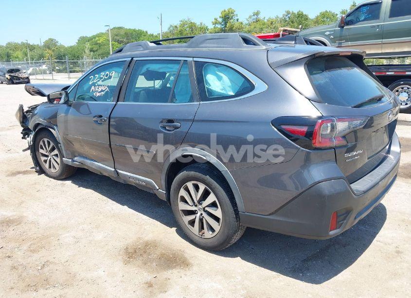 Photo 3 of 2020 Subaru Outback (VIN 4S4BTAAC2L3143528)
