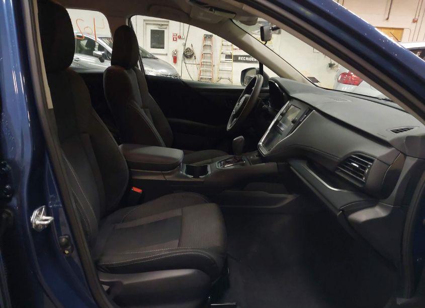 Photo 5 of 2022 Subaru Outback (VIN 4S4BTAAC8N3262963)