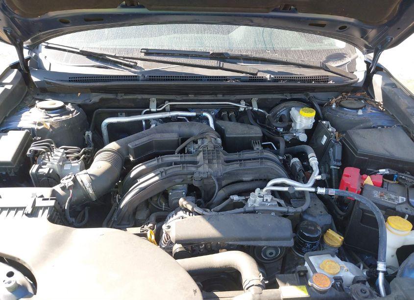 Photo 10 of 2020 Subaru Outback PREMIUM (VIN 4S4BTACC0L3217347)