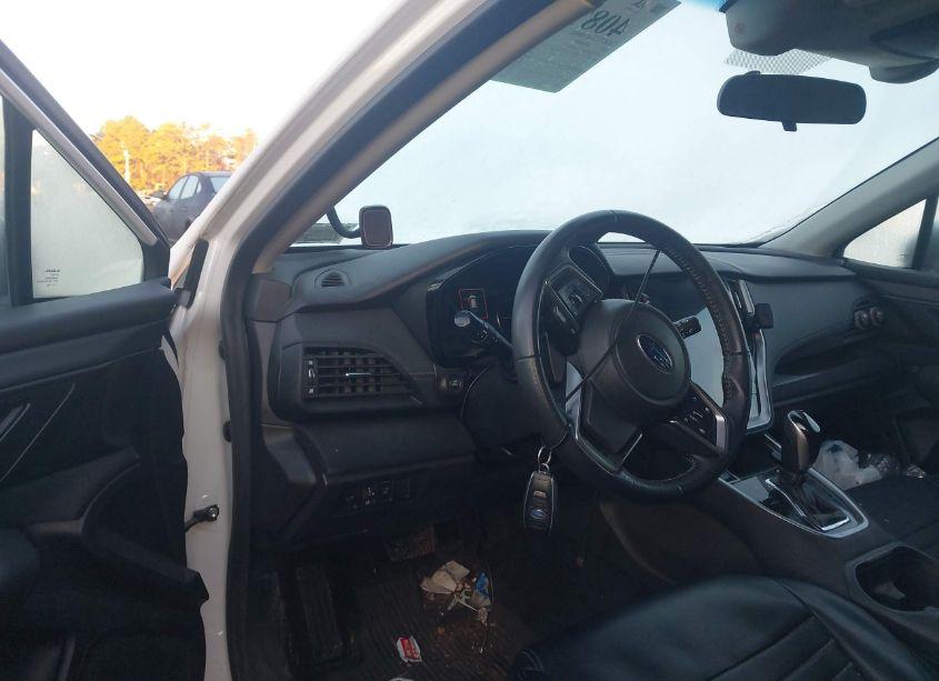 Photo 5 of 2020 Subaru Outback PREMIUM (VIN 4S4BTACC0L3234133)