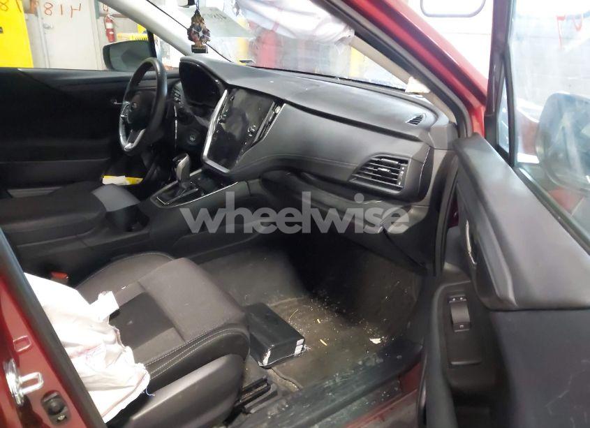 Photo 5 of 2024 Subaru Outback PREMIUM (VIN 4S4BTACC0R3103177)