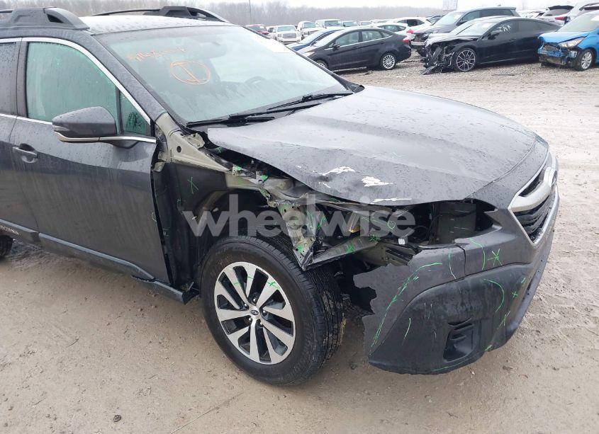 Photo 6 of 2020 Subaru Outback PREMIUM (VIN 4S4BTACC1L3150063)