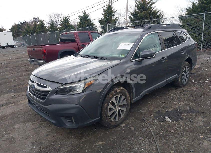 Photo 2 of 2020 Subaru Outback PREMIUM (VIN 4S4BTACC1L3190417)