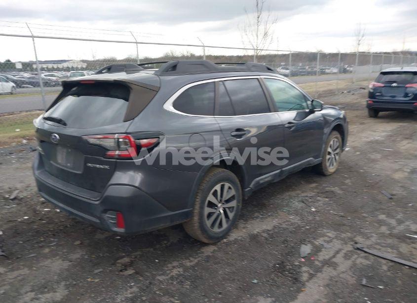 Photo 4 of 2020 Subaru Outback PREMIUM (VIN 4S4BTACC1L3190417)