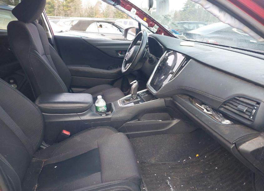 Photo 5 of 2020 Subaru Outback PREMIUM (VIN 4S4BTACC1L3220614)