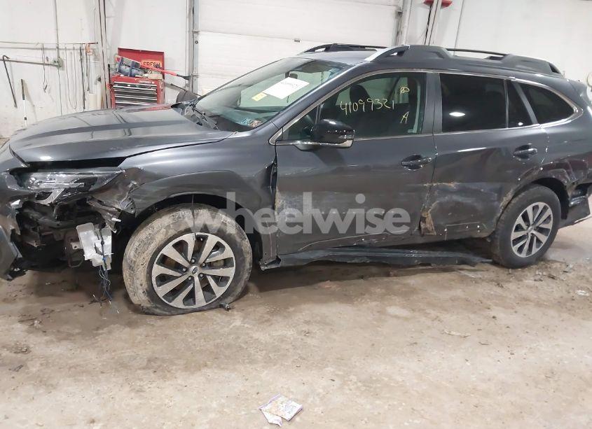 Photo 6 of 2024 Subaru Outback PREMIUM (VIN 4S4BTACC1R3268476)