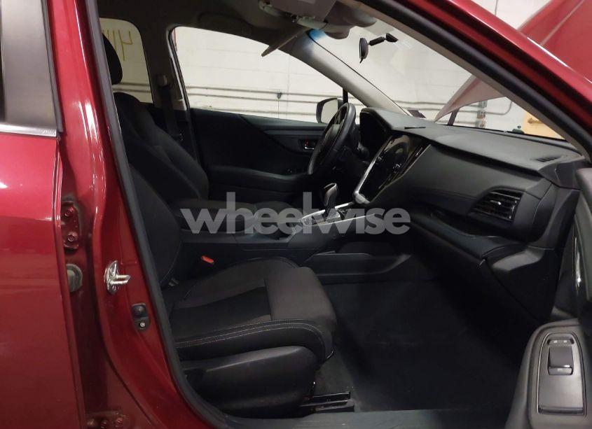 Photo 5 of 2020 Subaru Outback PREMIUM (VIN 4S4BTACC2L3220668)