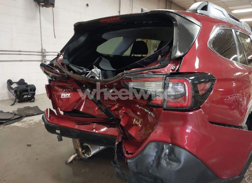 Photo 6 of 2020 Subaru Outback PREMIUM (VIN 4S4BTACC2L3220668)