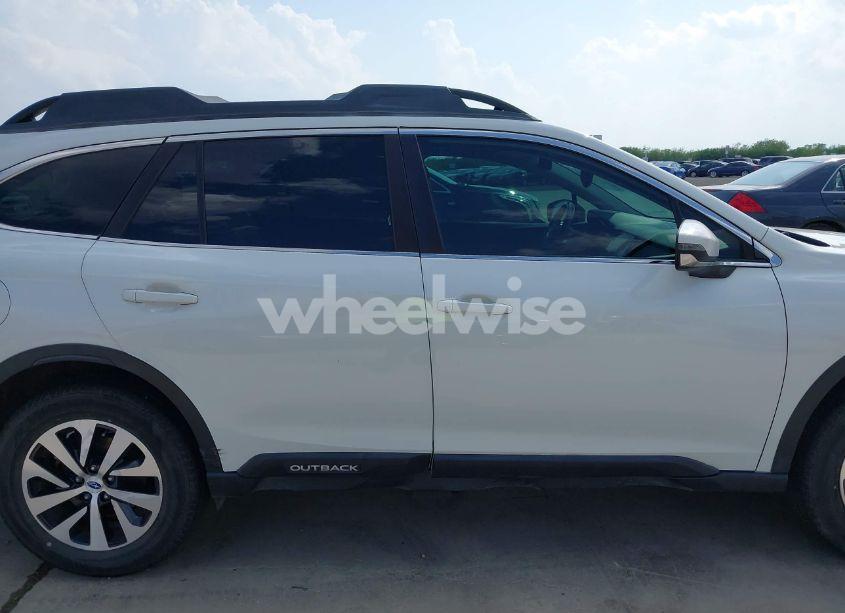 Photo 13 of 2020 Subaru Outback PREMIUM (VIN 4S4BTACC4L3245667)