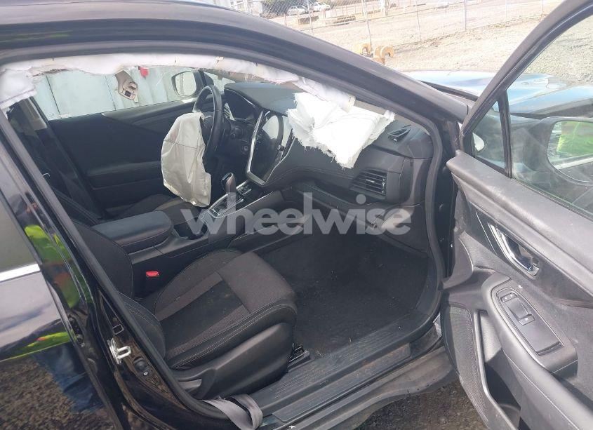 Photo 5 of 2020 Subaru Outback PREMIUM (VIN 4S4BTACC4L3266471)