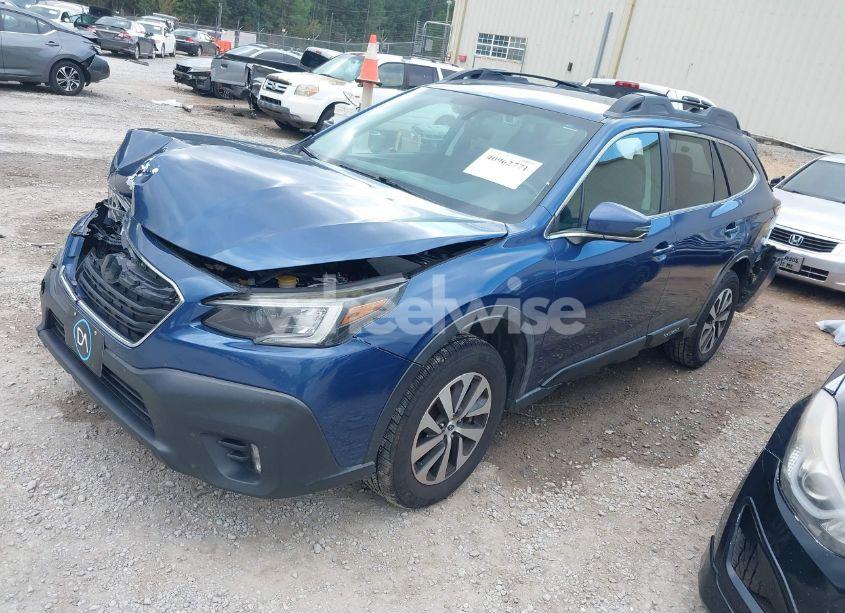 Photo 2 of 2020 Subaru Outback PREMIUM (VIN 4S4BTACC5L3211334)