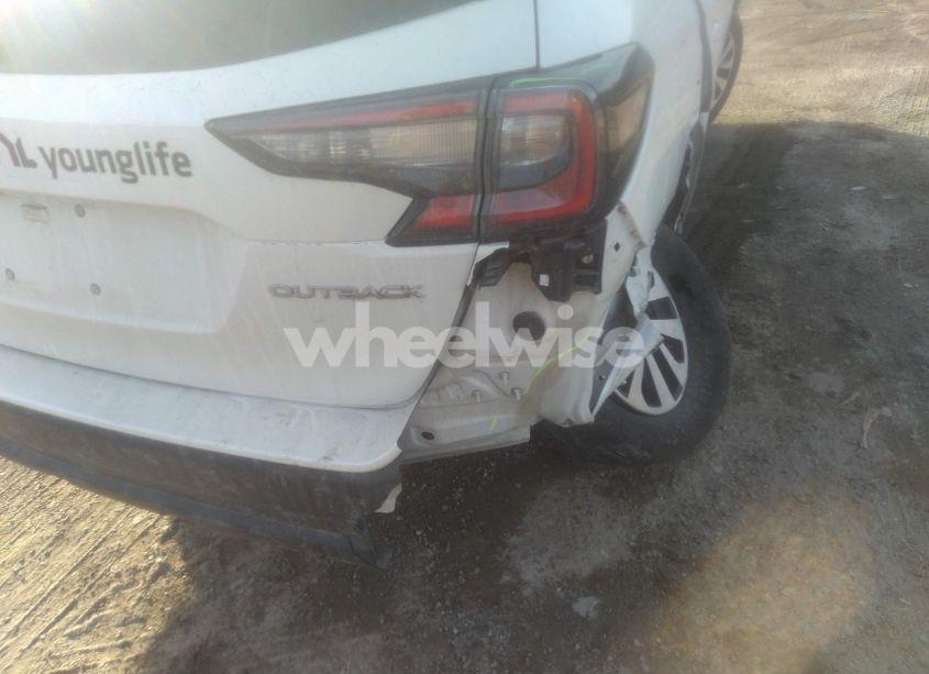 Photo 17 of 2021 Subaru Outback PREMIUM (VIN 4S4BTACC5M3198280)