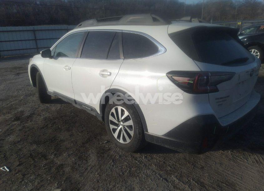 Photo 3 of 2021 Subaru Outback PREMIUM (VIN 4S4BTACC5M3198280)