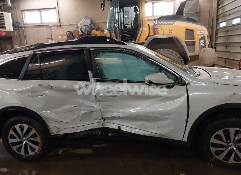 Photo 14 of 2022 Subaru Outback PREMIUM (VIN 4S4BTACC5N3194067)