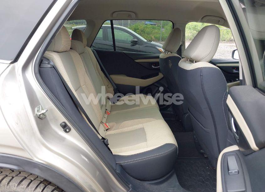 Photo 8 of 2020 Subaru Outback PREMIUM (VIN 4S4BTACC6L3103482)