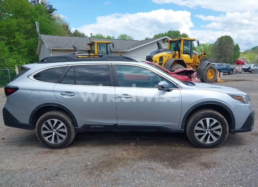 Photo 13 of 2020 Subaru Outback PREMIUM (VIN 4S4BTACC6L3127894)
