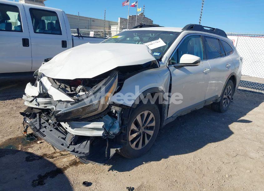 Photo 2 of 2021 Subaru Outback PREMIUM (VIN 4S4BTACC6M3205978)