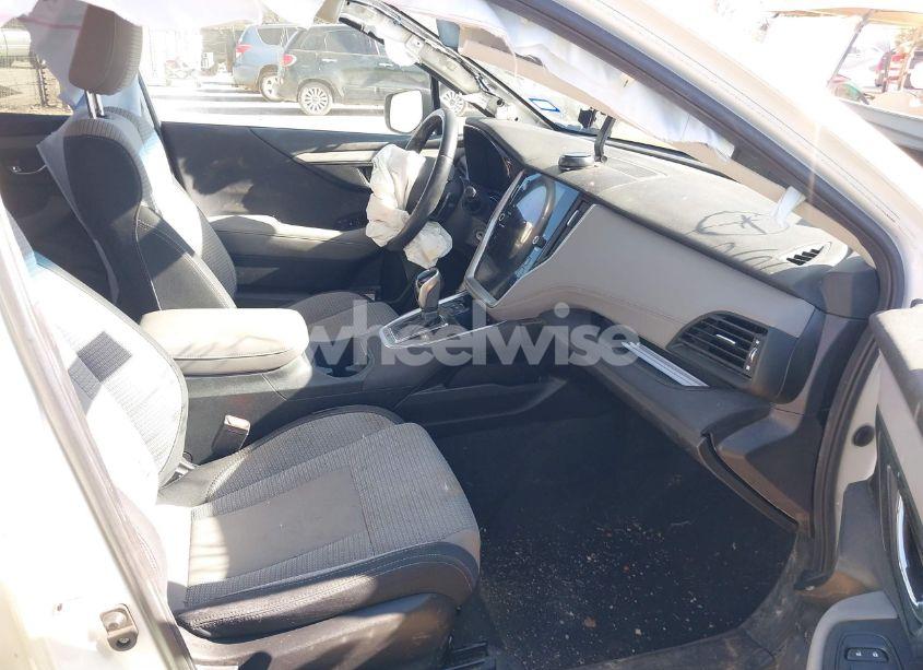 Photo 5 of 2021 Subaru Outback PREMIUM (VIN 4S4BTACC6M3205978)