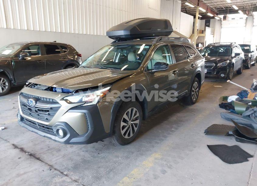 Photo 2 of 2024 Subaru Outback PREMIUM (VIN 4S4BTACC7R3261547)