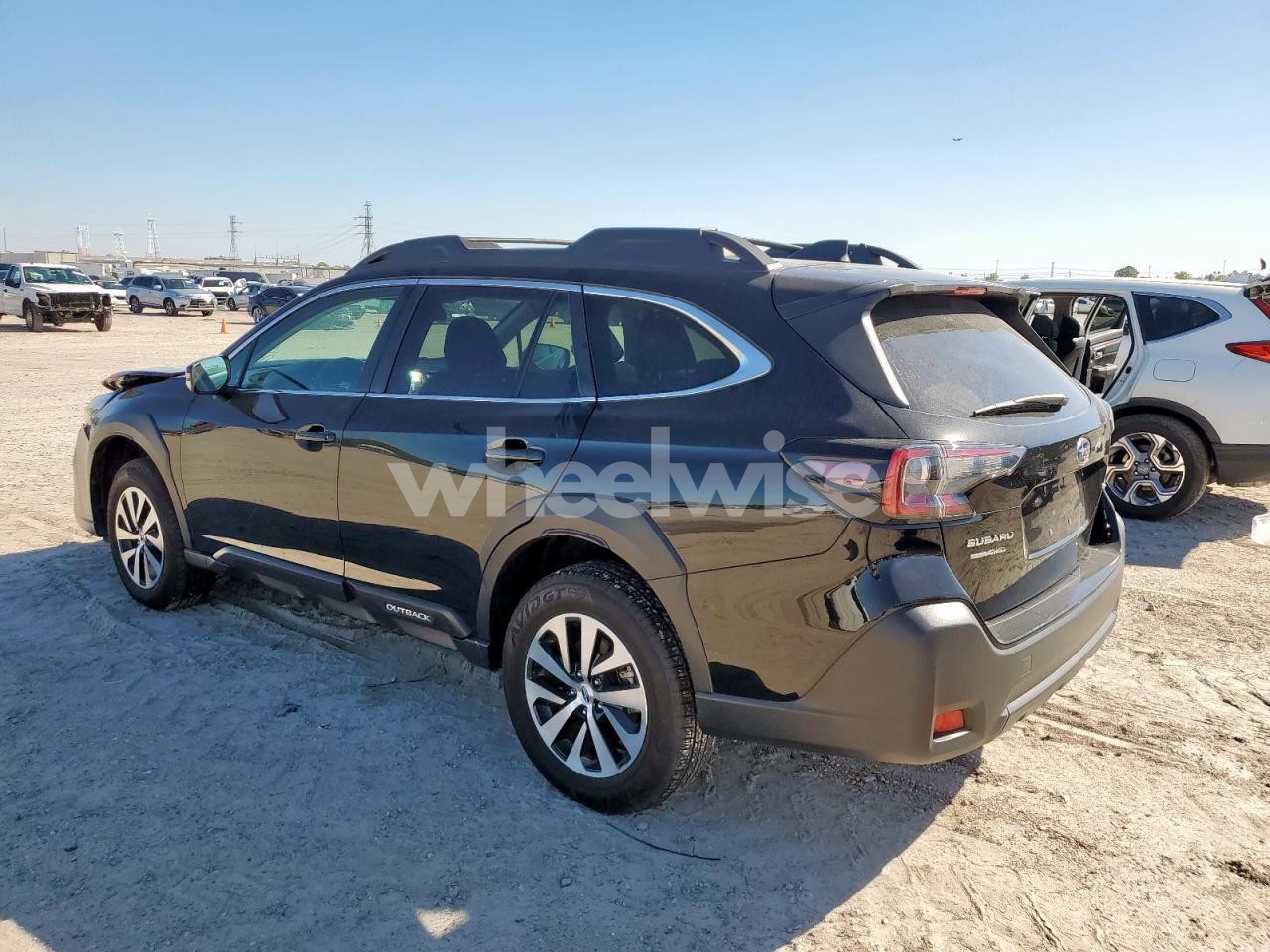 Photo 2 of 2025 SUBARU OUTBACK PREMIUM (VIN 4S4BTACC7S3124470)