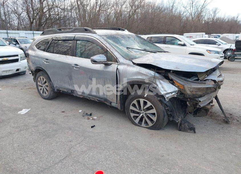 2020 Subaru Outback PREMIUM (VIN 4S4BTACC8L3160945) main photo
