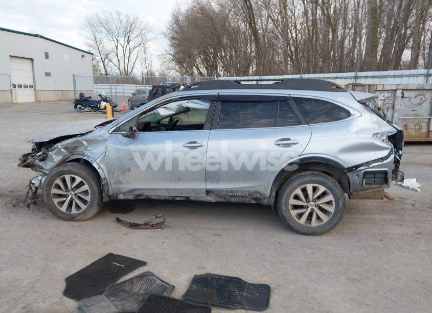 Photo 15 of 2020 Subaru Outback PREMIUM (VIN 4S4BTACC8L3160945)
