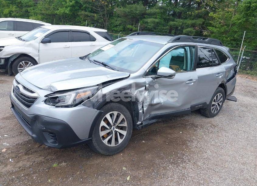 Photo 2 of 2020 Subaru Outback PREMIUM (VIN 4S4BTACC8L3230881)