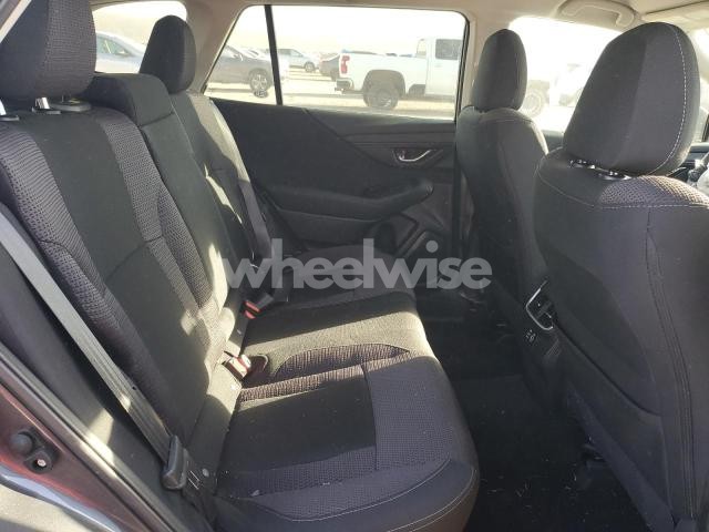 Photo 4 of 2025 SUBARU OUTBACK PREMIUM (VIN 4S4BTACC8S3248957)