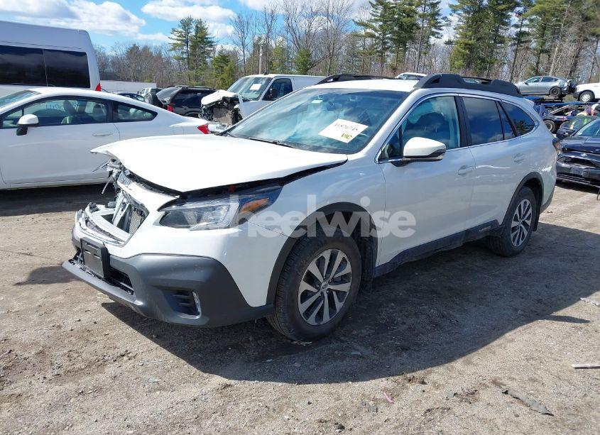 Photo 2 of 2022 Subaru Outback PREMIUM (VIN 4S4BTADC1N3110857)