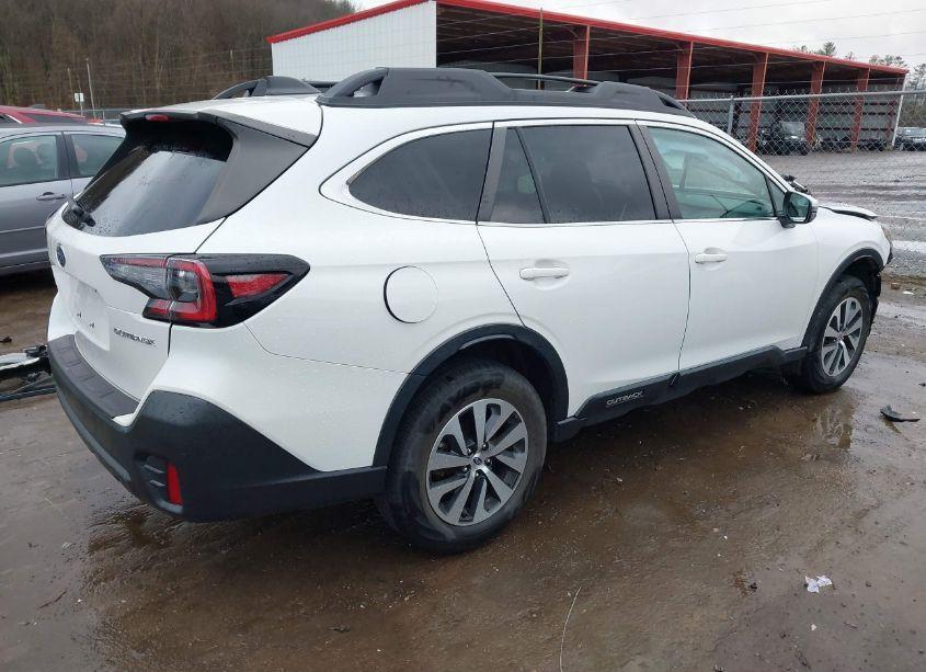 Photo 4 of 2022 Subaru Outback PREMIUM (VIN 4S4BTADC1N3120160)