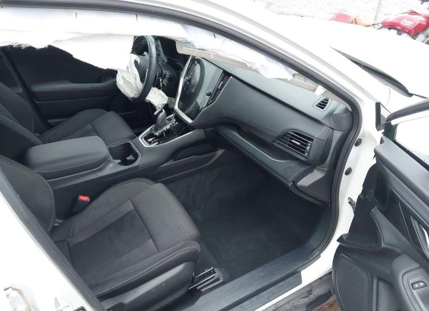 Photo 5 of 2022 Subaru Outback PREMIUM (VIN 4S4BTADC1N3120160)
