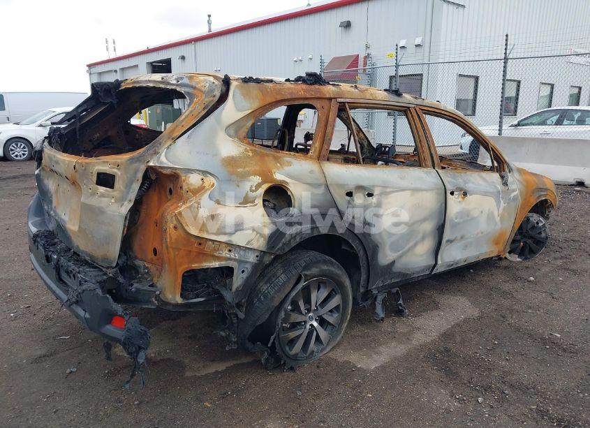 Photo 4 of 2024 Subaru Outback PREMIUM (VIN 4S4BTADC2R3178395)