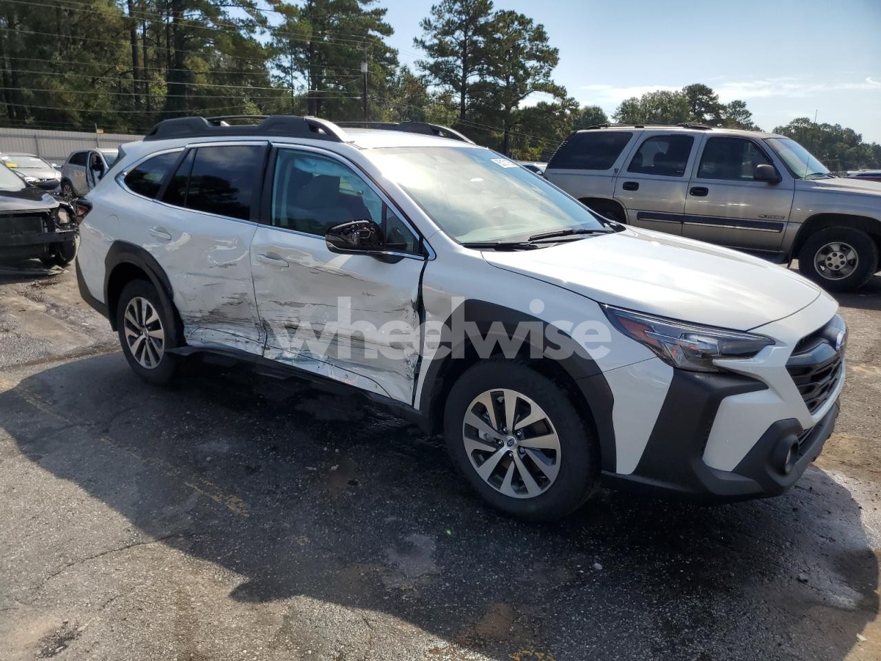 Photo 4 of 2025 SUBARU OUTBACK PREMIUM (VIN 4S4BTADC4S3297913)