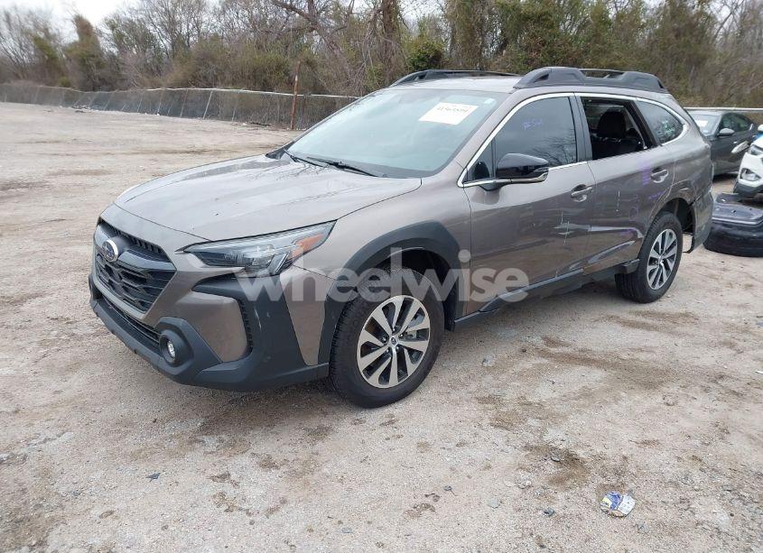 Photo 2 of 2024 Subaru Outback PREMIUM (VIN 4S4BTADC6R3135128)