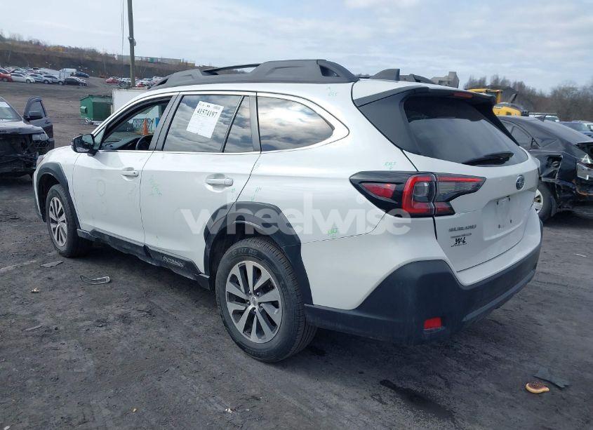Photo 3 of 2024 Subaru Outback PREMIUM (VIN 4S4BTADC7R3117236)