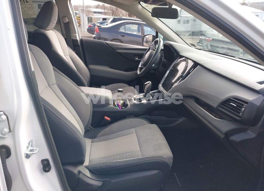 Photo 5 of 2024 Subaru Outback PREMIUM (VIN 4S4BTADC7R3117236)