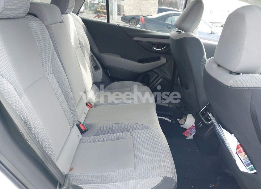 Photo 8 of 2024 Subaru Outback PREMIUM (VIN 4S4BTADC7R3117236)