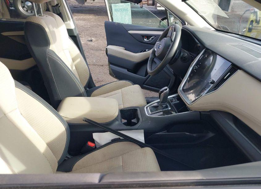 Photo 5 of 2024 Subaru Outback PREMIUM (VIN 4S4BTADC7R3300796)