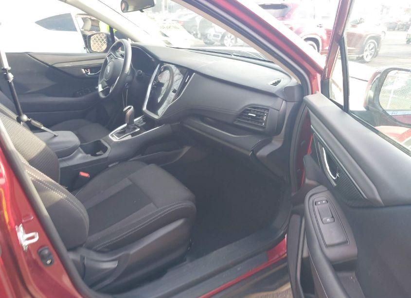 Photo 5 of 2022 Subaru Outback PREMIUM (VIN 4S4BTADC8N3157917)