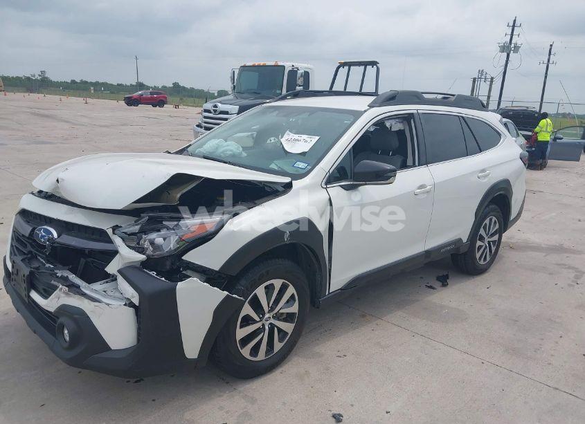 Photo 2 of 2024 Subaru Outback PREMIUM (VIN 4S4BTADC9R3121661)