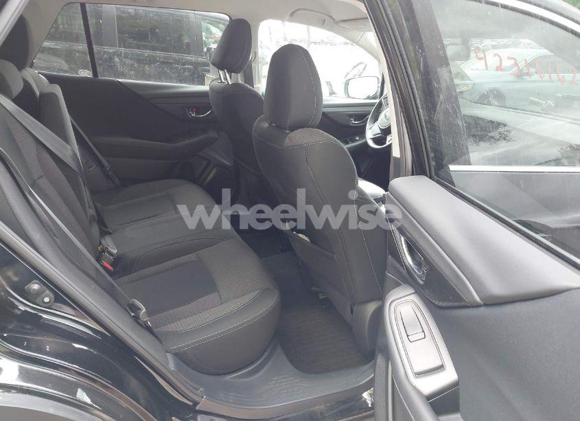 Photo 8 of 2024 Subaru Outback PREMIUM (VIN 4S4BTADCXR3253036)