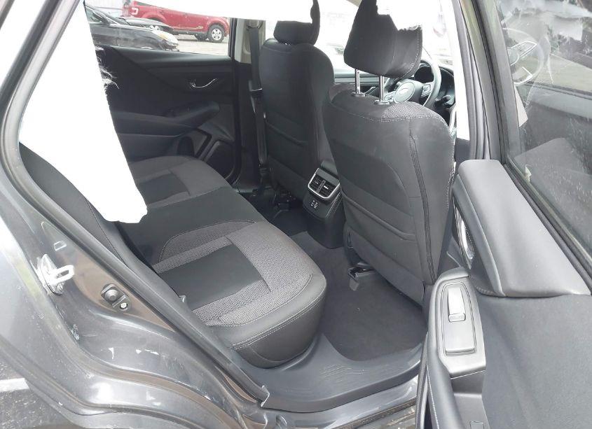 Photo 8 of 2024 Subaru Outback PREMIUM (VIN 4S4BTADCXR3282777)