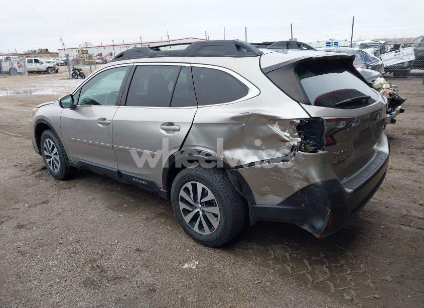 Photo 3 of 2020 Subaru Outback PREMIUM (VIN 4S4BTAEC5L3208060)