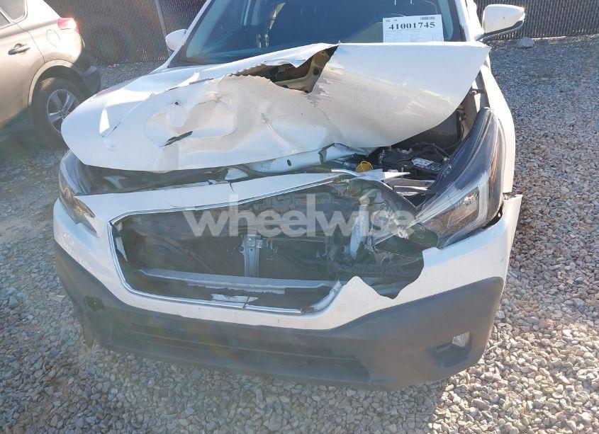 Photo 18 of 2020 Subaru Outback PREMIUM (VIN 4S4BTAEC5L3210374)