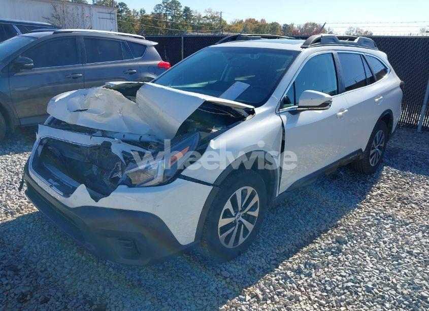 Photo 2 of 2020 Subaru Outback PREMIUM (VIN 4S4BTAEC5L3210374)