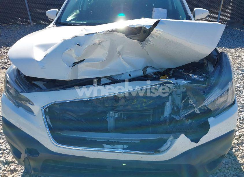 Photo 6 of 2020 Subaru Outback PREMIUM (VIN 4S4BTAEC5L3210374)